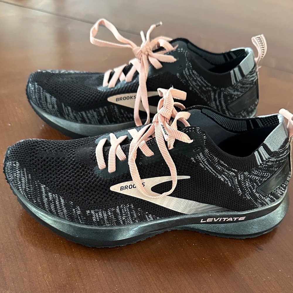 Brooks Women's Black and Peach Athletic Shoes